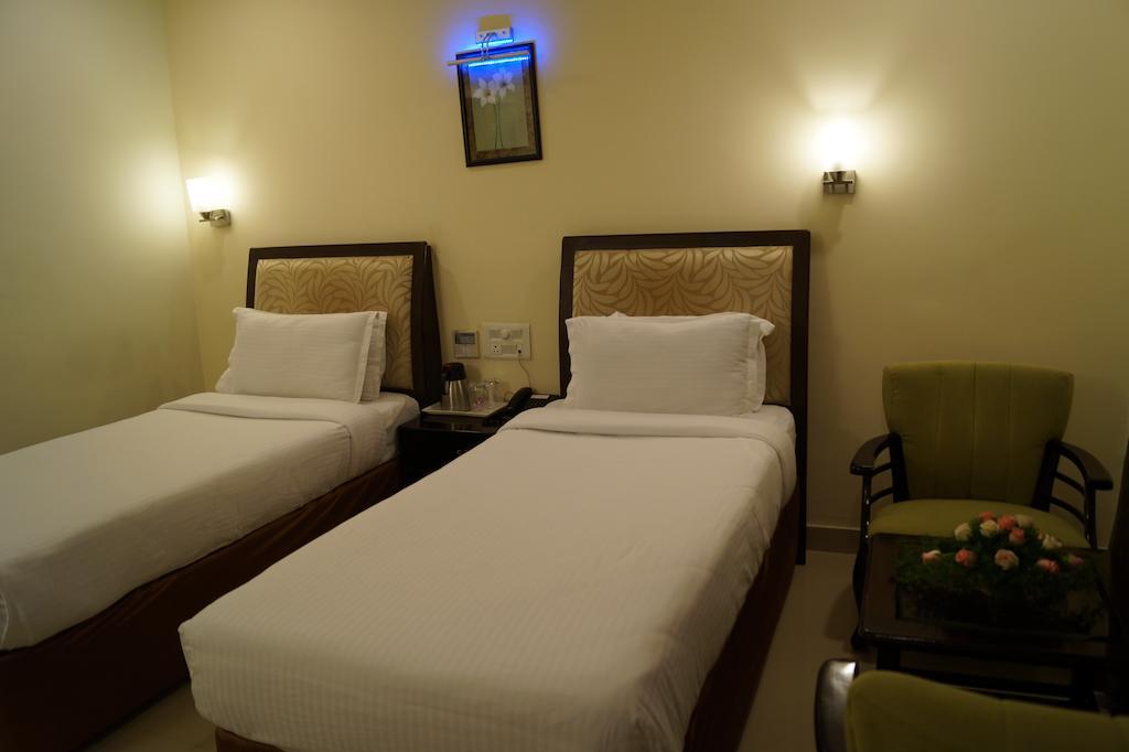 Hotel Budhil Park Visakhapatnam Bilik gambar