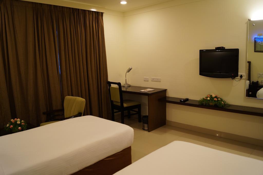 Hotel Budhil Park Visakhapatnam Luaran gambar