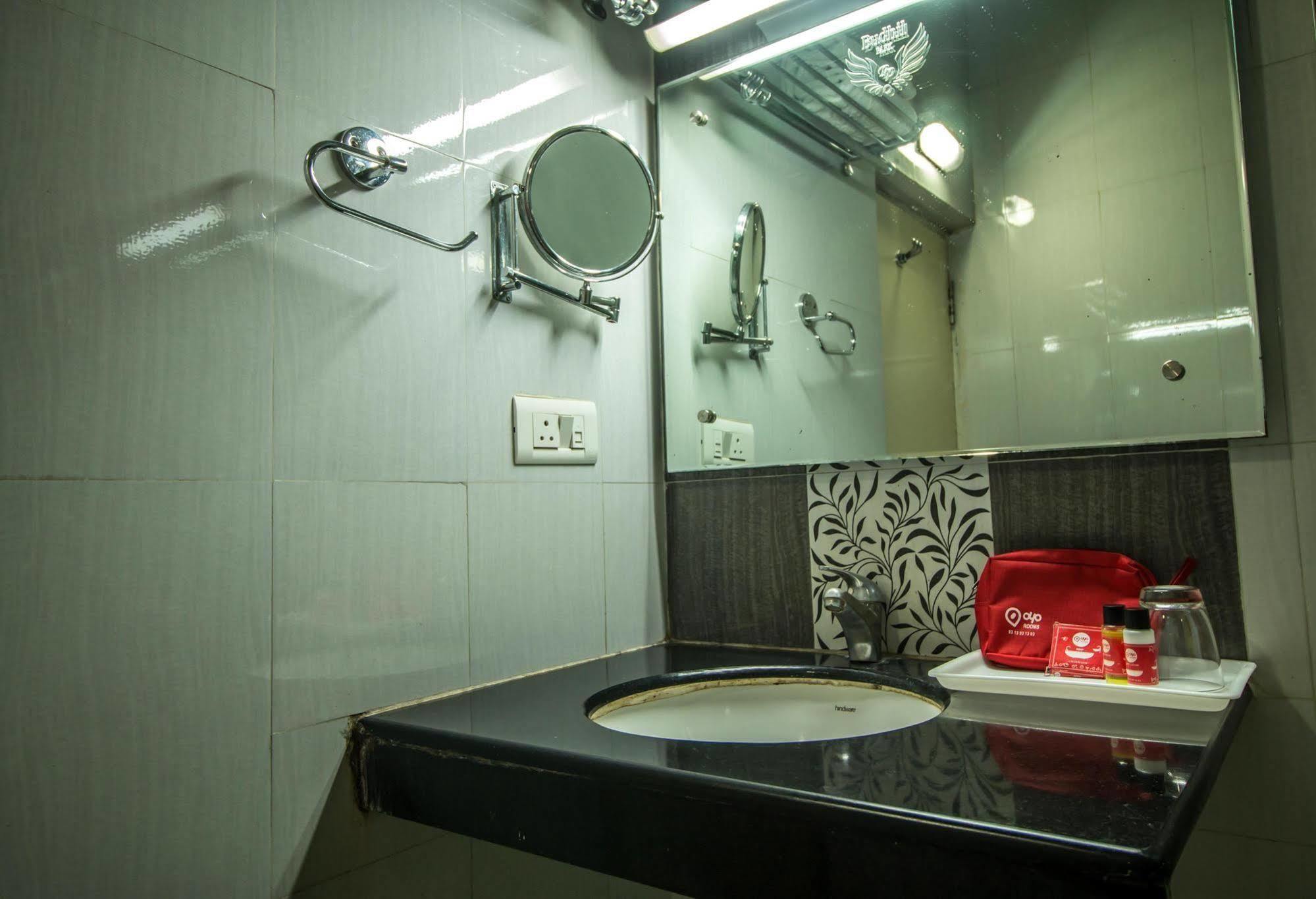 Hotel Budhil Park Visakhapatnam Luaran gambar