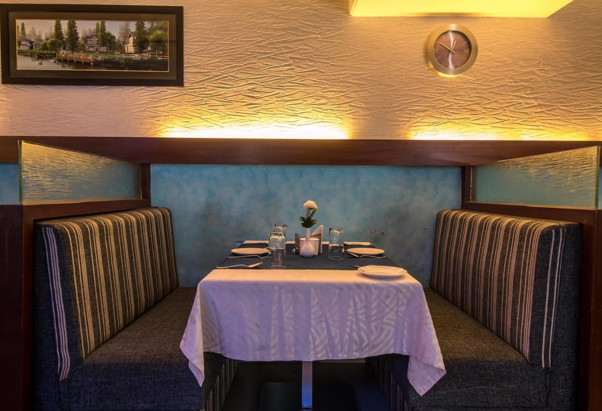 Hotel Budhil Park Visakhapatnam Luaran gambar
