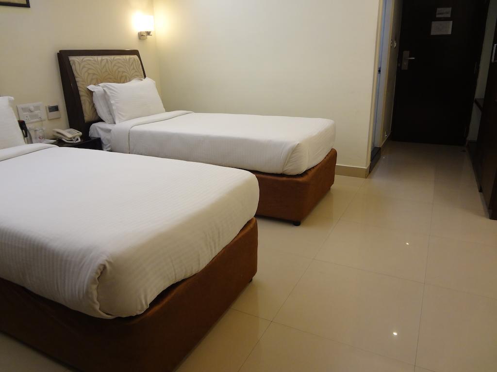 Hotel Budhil Park Visakhapatnam Luaran gambar