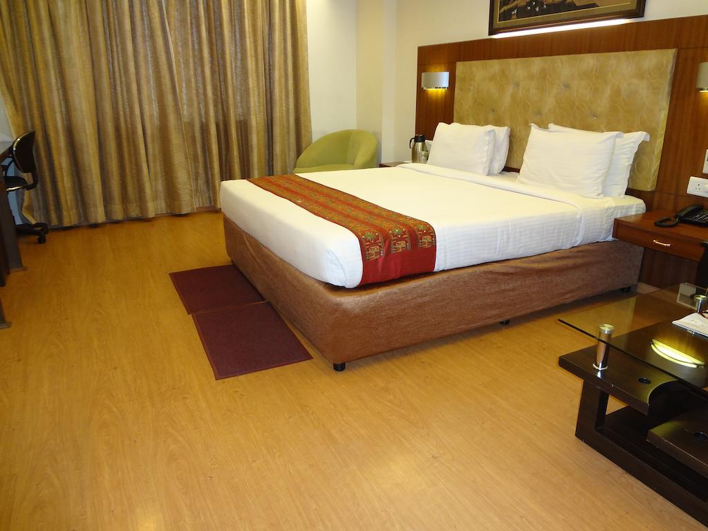 Hotel Budhil Park Visakhapatnam Luaran gambar
